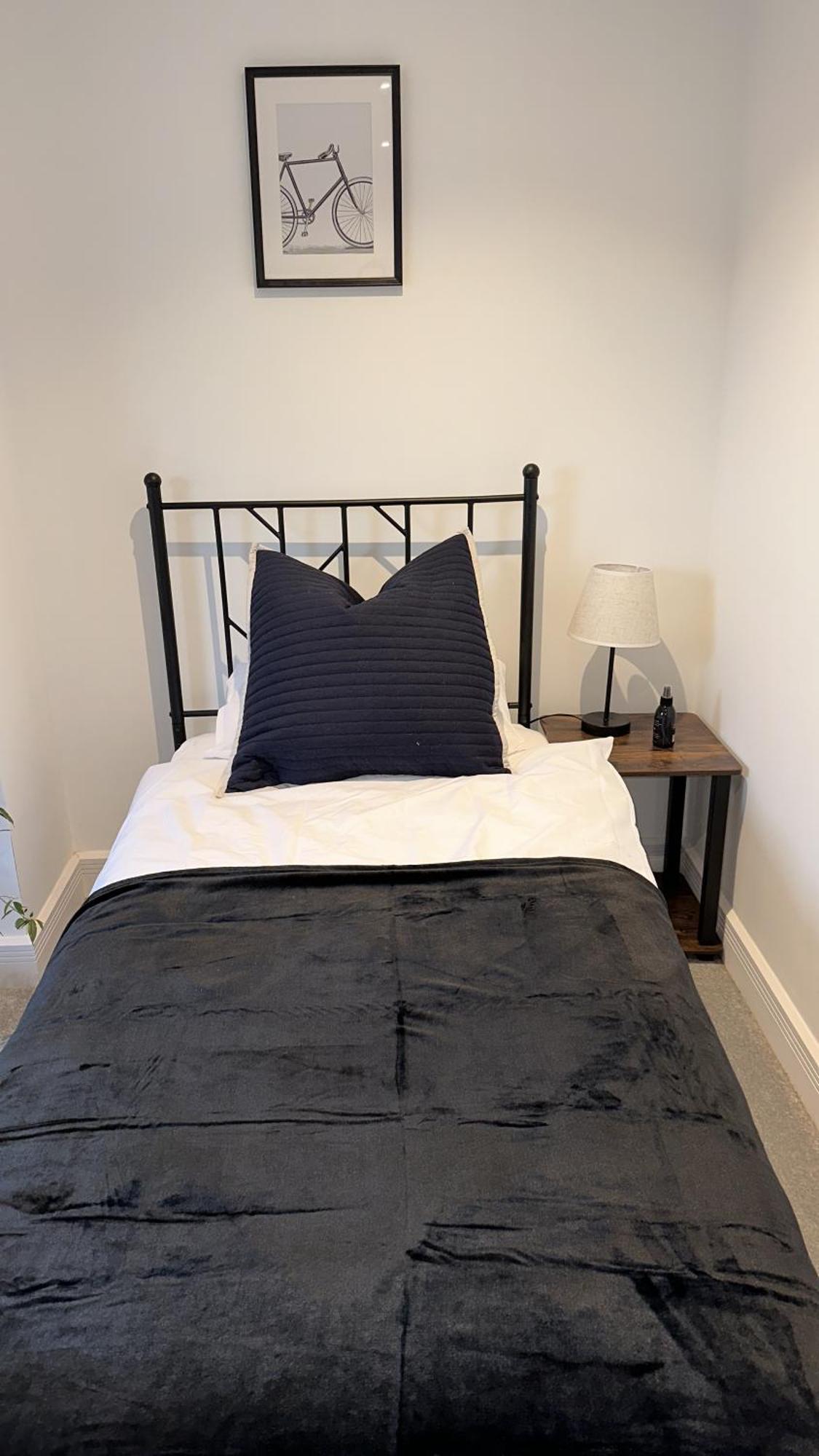 Modern Harrogate House Sleeps 10, Cinema Room & Hot Tub 外观 照片